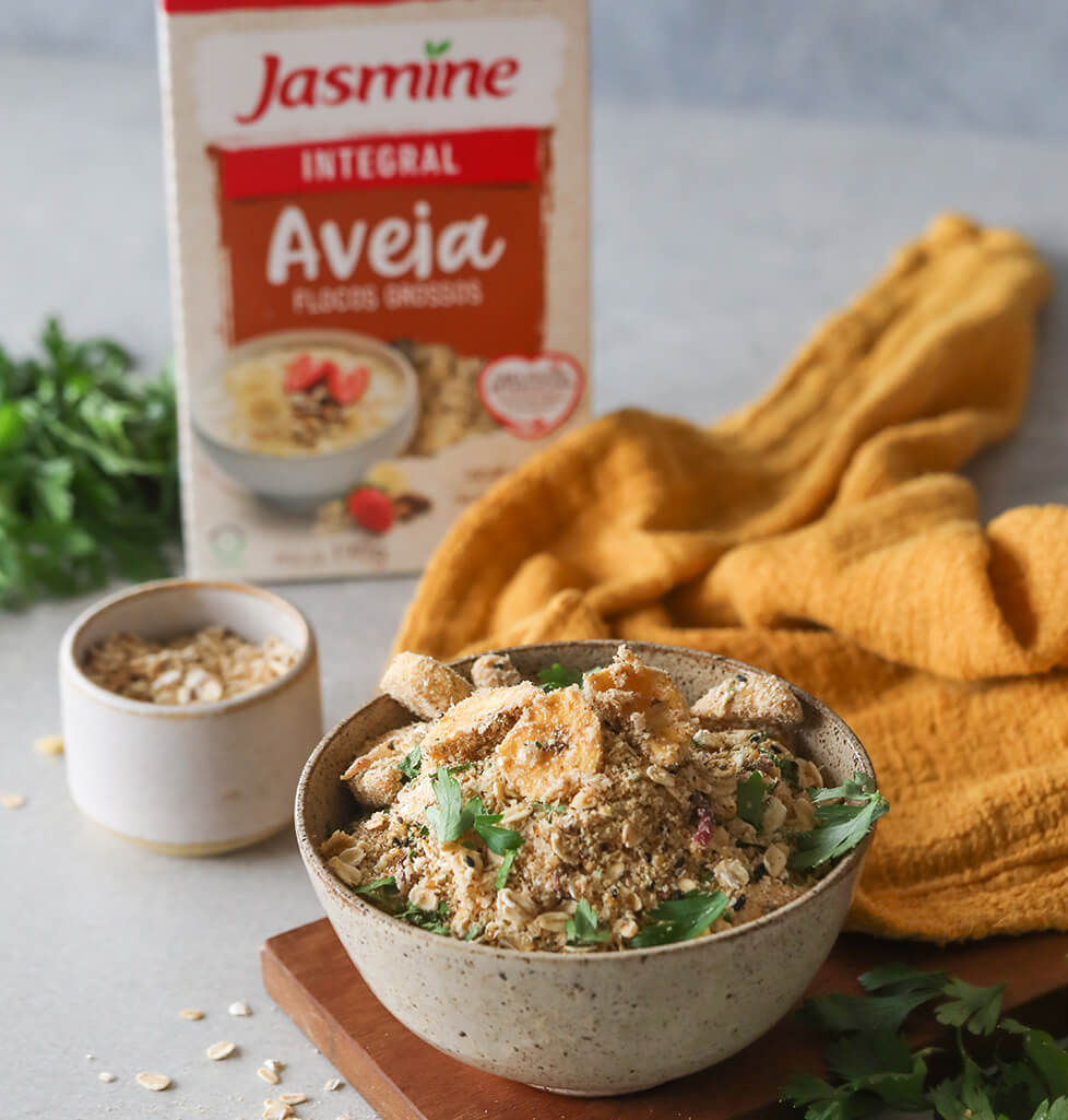 Farofa-de-aveia-em-flocos-e-mix-de-farinhas-com-banana-da-terra