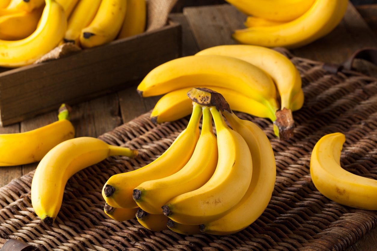 Banana: a fruta preferida dos brasileiros faz muito bem à saúde